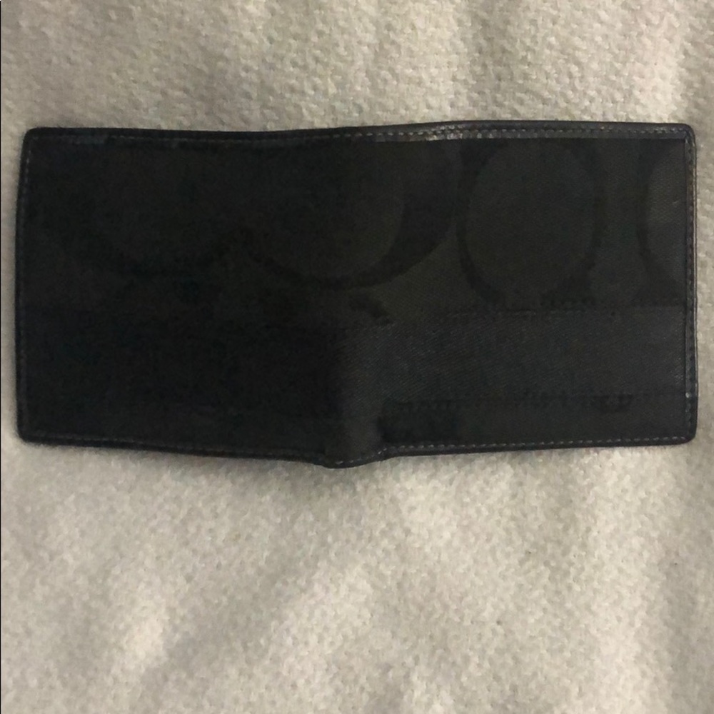 Men’s coach wallet